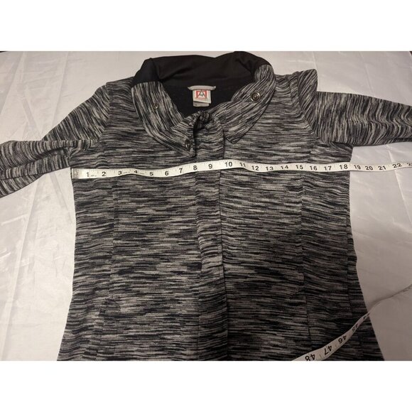 Women's Avalanche Black & Gray Heathered Diagonal Zip up Jacket Size Medium - Picture 9 of 12